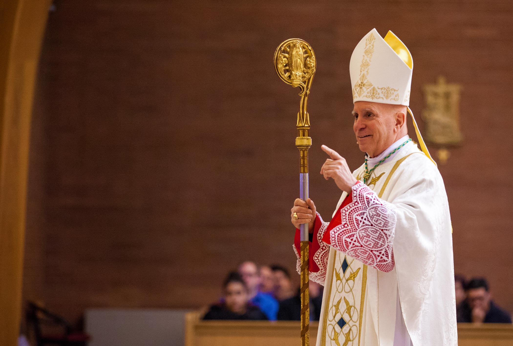 Il vescovo di Denver «la coerenza eucaristica è una questione di amore»