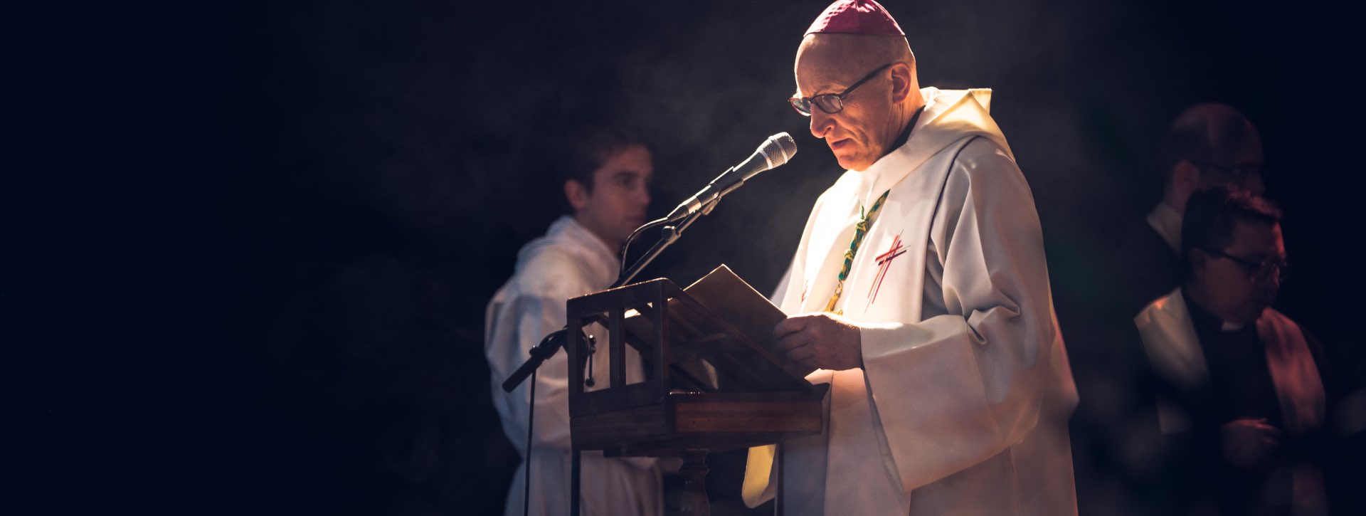Mons. Rey: “Il cristianesimo trasformò la tomba in una culla, siamo portatori di speranza”