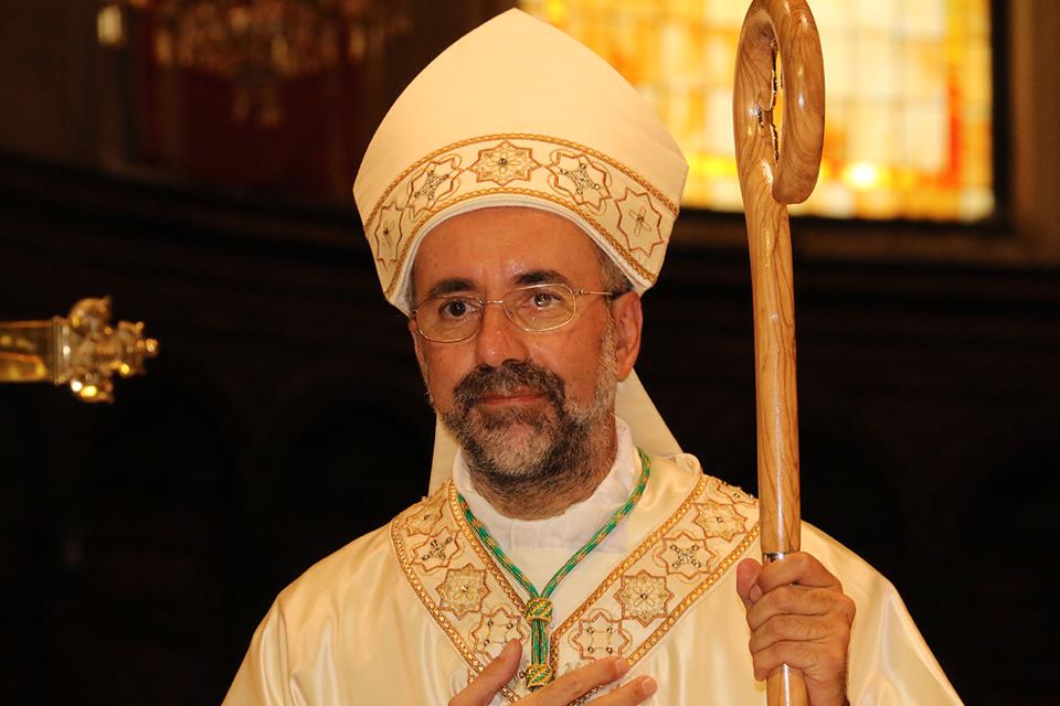 Vescovo di Macerata: La fede deve essere pubblica e «infettare la vita»