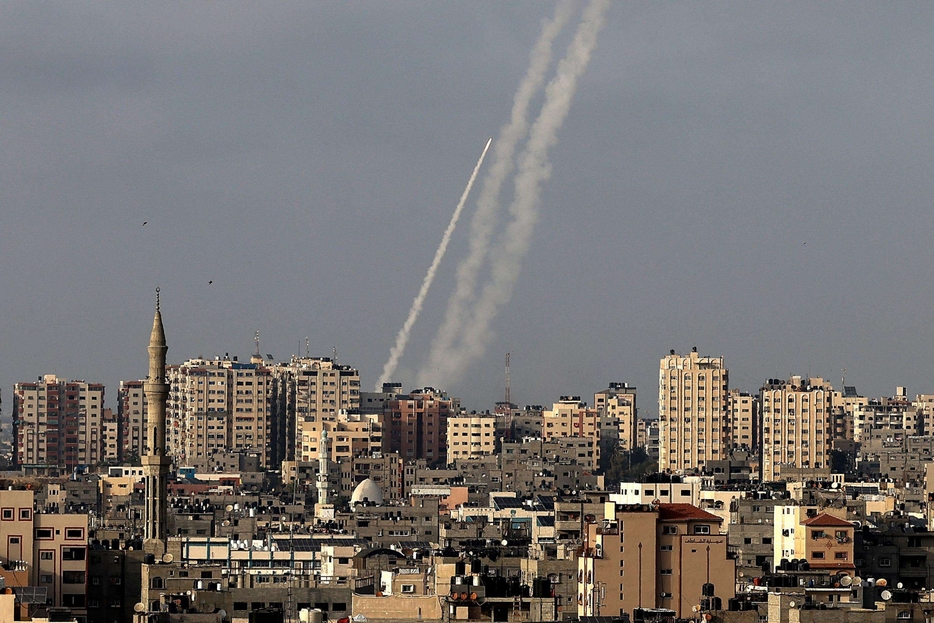 Medio Oriente sotto le bombe: tra lotte di potere, palestinesi abbandonati e comunità internazionale latitante