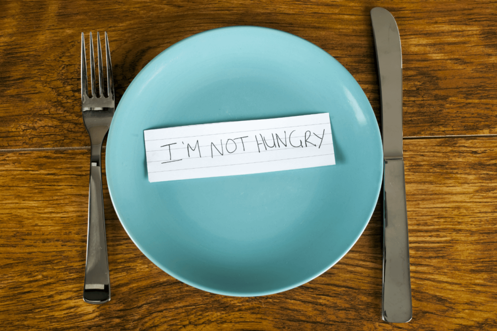 Anoressia, quella “fame d’amore” che consuma dentro. Ma si può affrontare