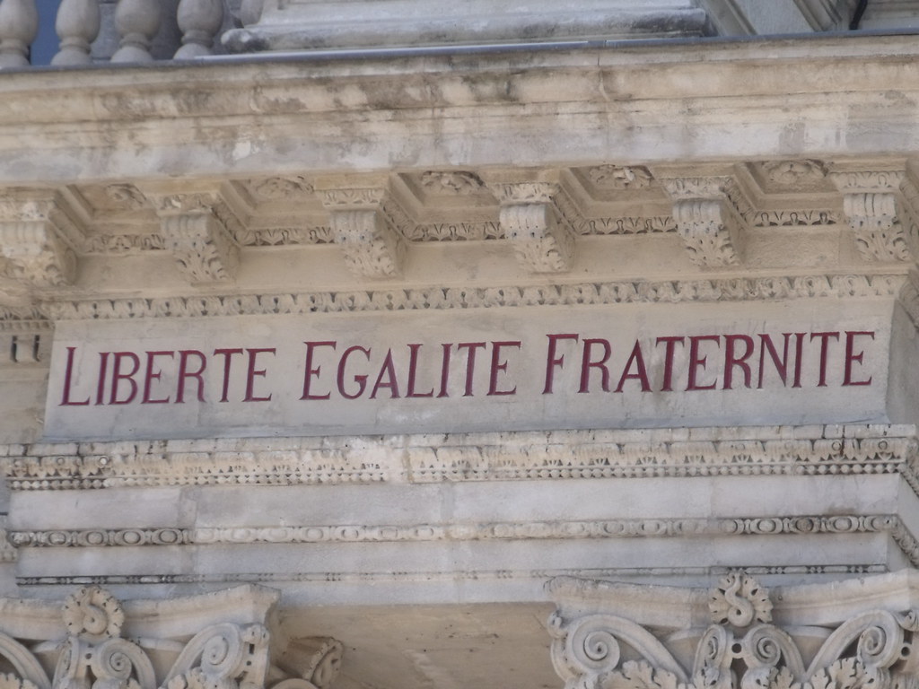 In Francia è la fine della scuola parentale, a proposito di “liberté”