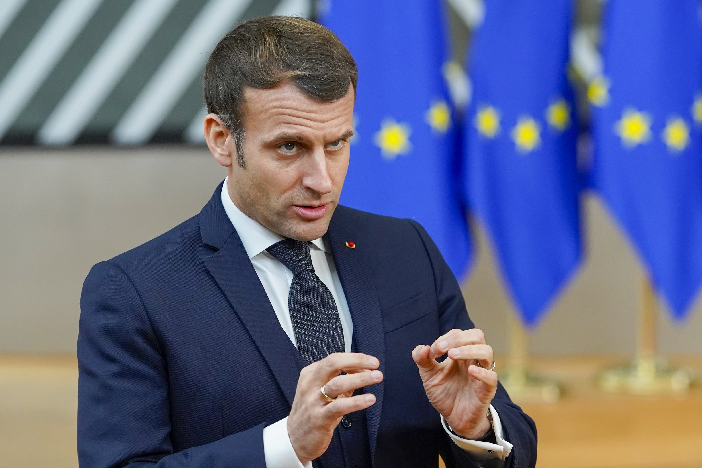La scelta di Macron per obbligo vaccinale divide Italia e Europa