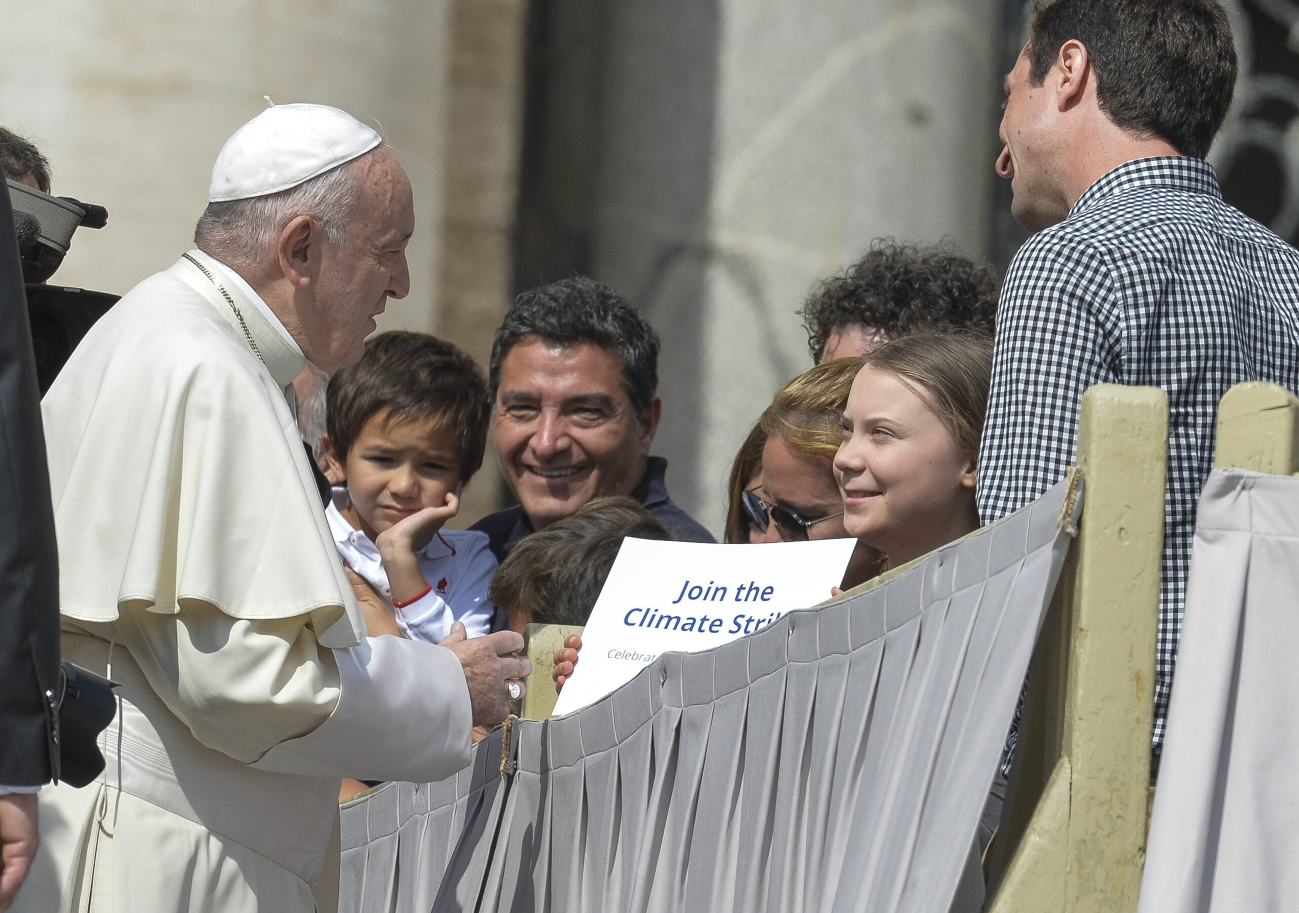 Il gesuita Reese chiede al Papa di dichiarare eretici gli scettici su vaccini e global warming