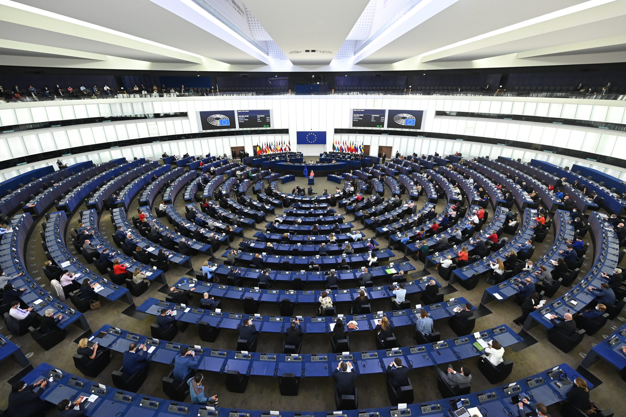 Il Parlamento europeo chiede agli Usa di tutelare l’aborto