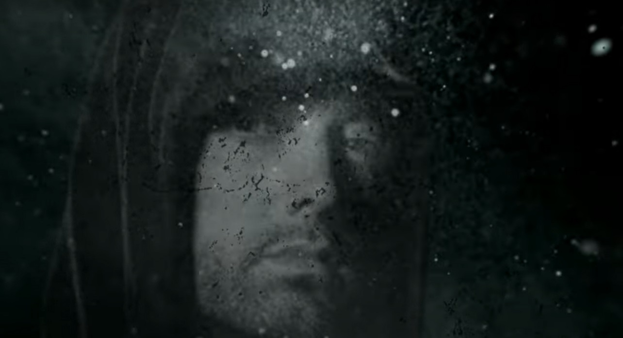 Vola l’album in cui Eminem chiama Gesù «il suo Salvatore»