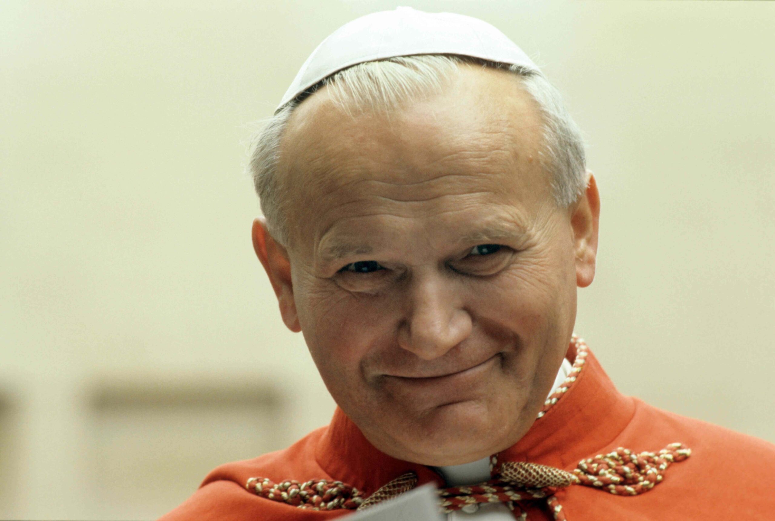 Giovanni Paolo II: «La sola speranza per l’Europa è il Risorto»